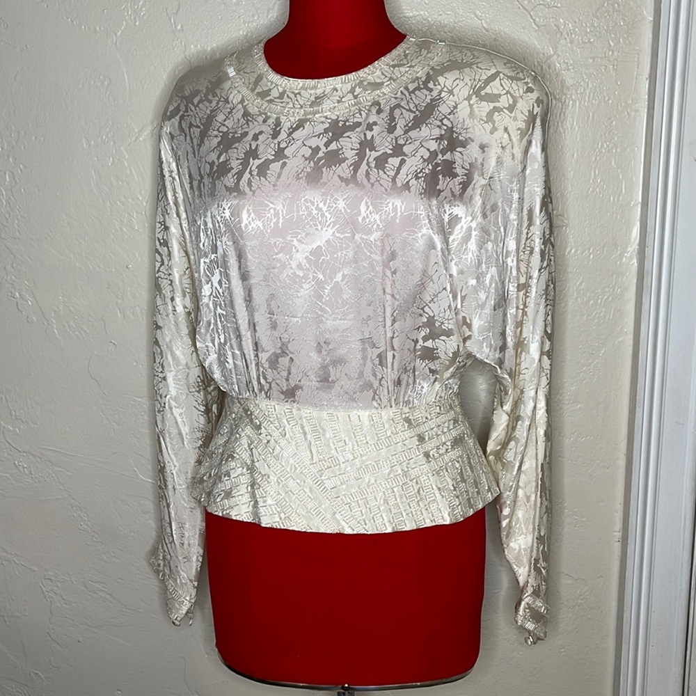 Michelle Stuart Silk Fitted Top
